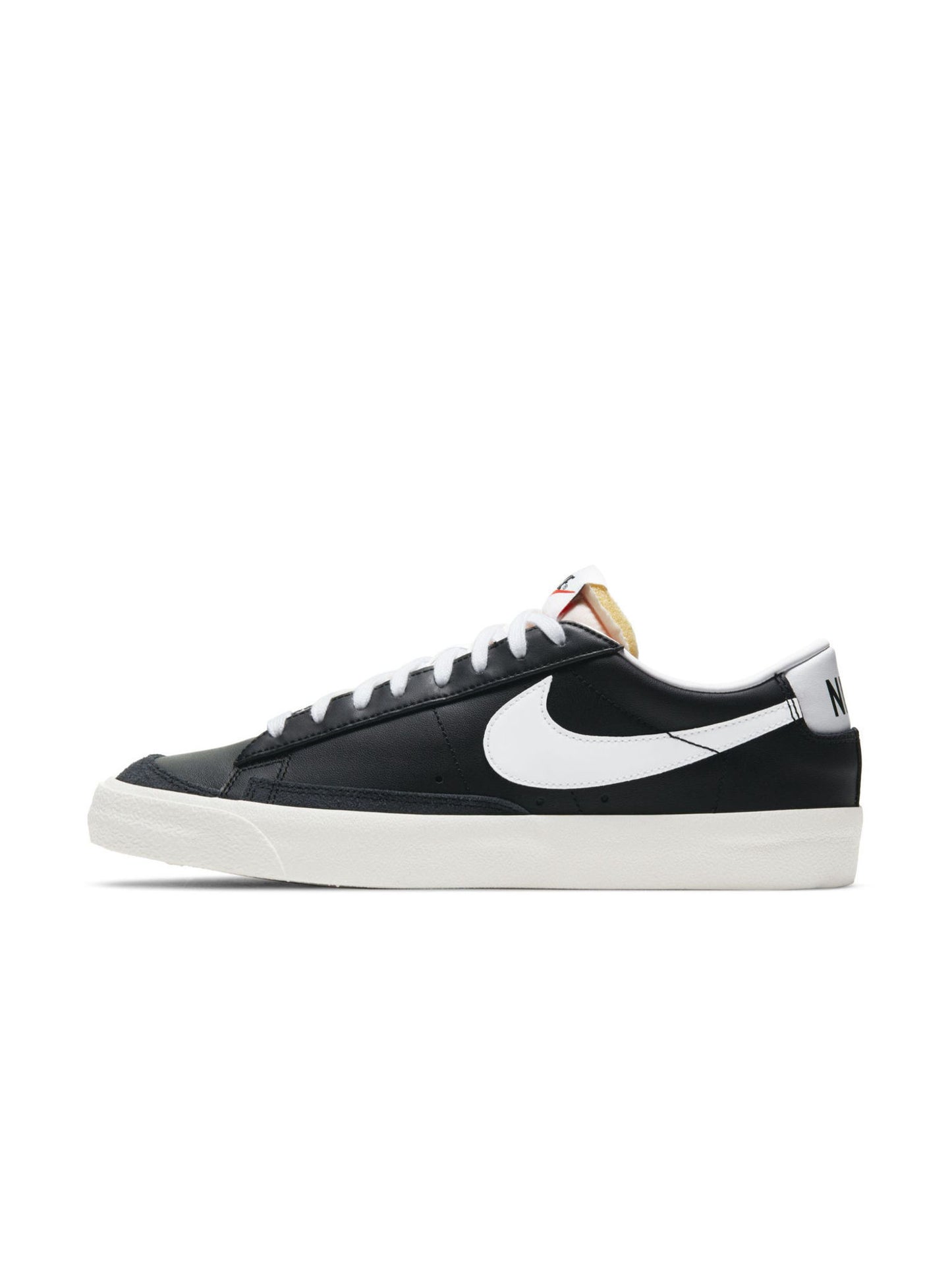 Nike Men Blazer Low '77 Vntg Sneakers