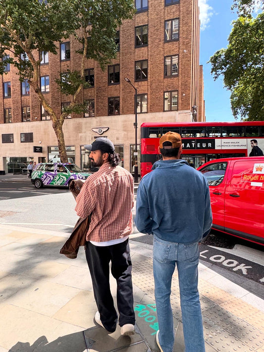 ALLEN SOLLY Men Checked Slim Fit Shirt