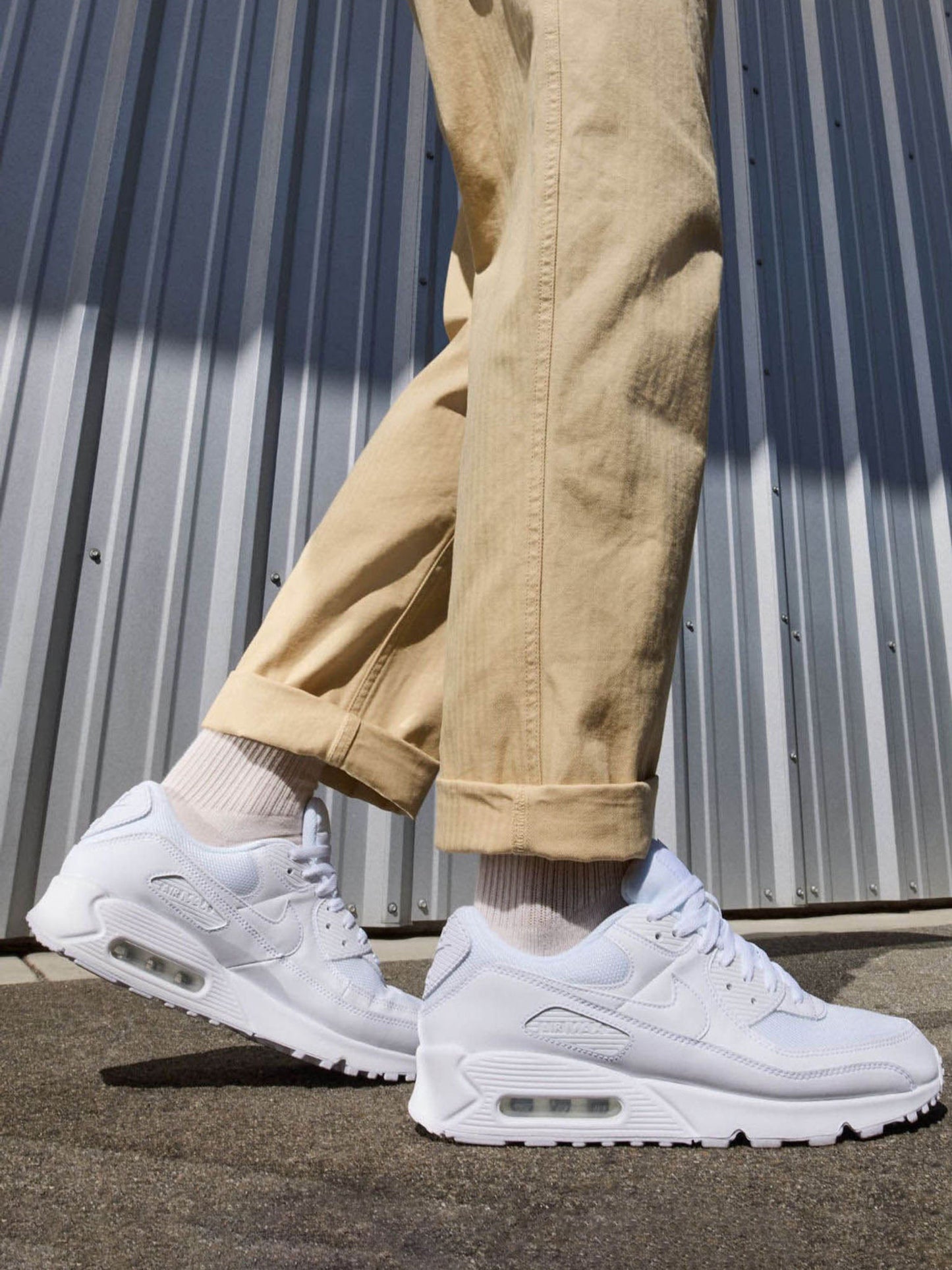 Nike Men AIR MAX 90 Running Shoes