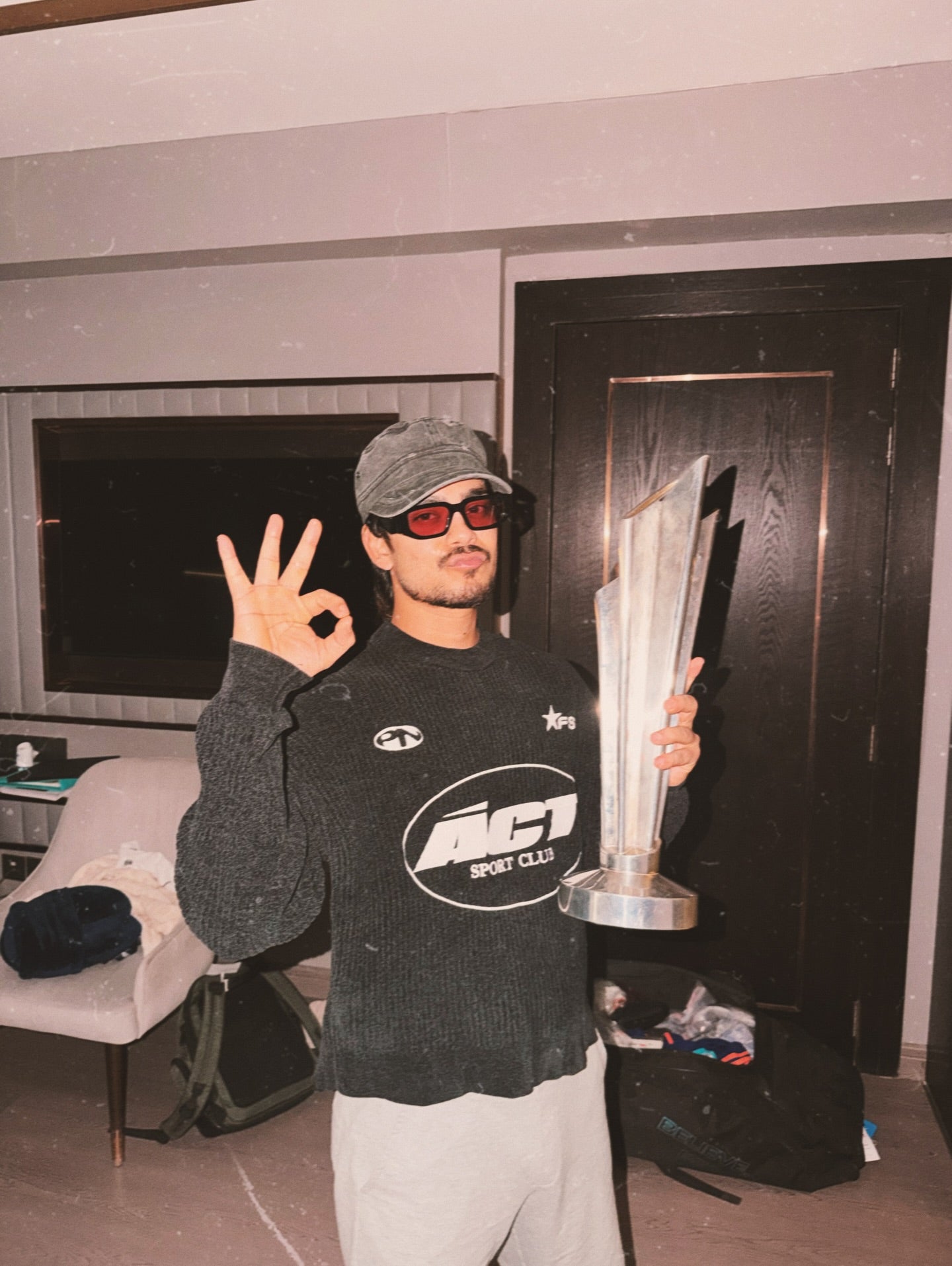 Loose Fit Scuba sweatshirt