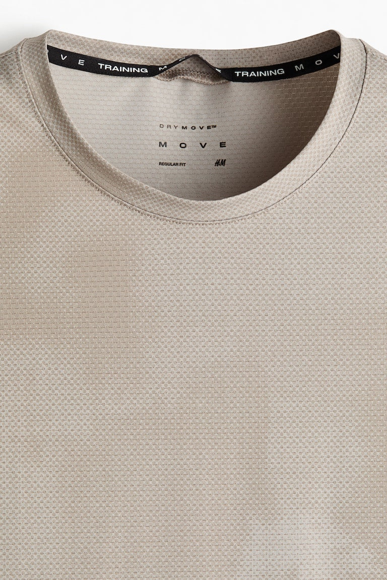 Regular Fit Sports vest top with DryMove